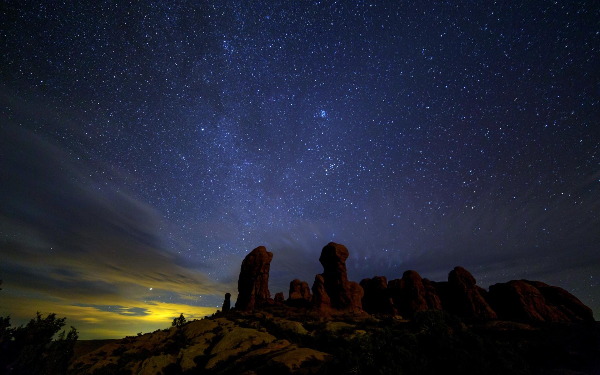 球球大作战直装辅助器下载靠谱吗：球球大作战辅助直装版v2.0最新版介绍？